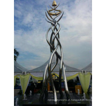 Escultura em aço inoxidável de malásia emblema nacional